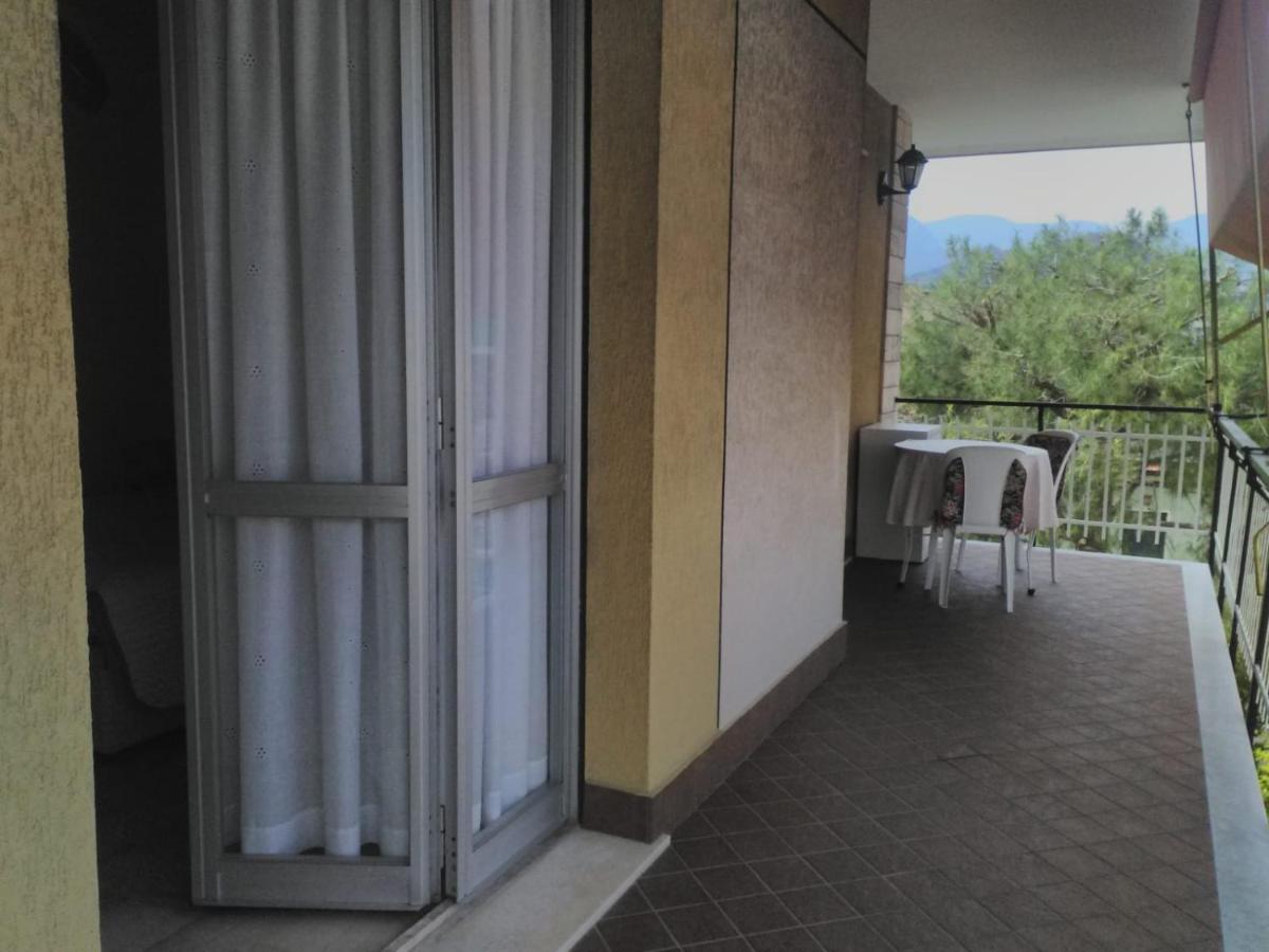 Valter Apartment Pietra Ligure Extérieur photo