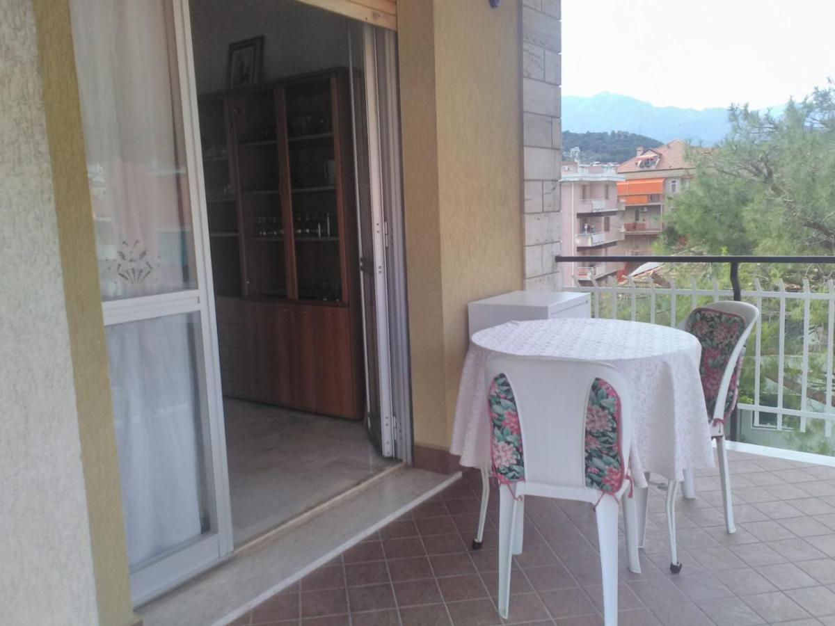 Valter Apartment Pietra Ligure Extérieur photo